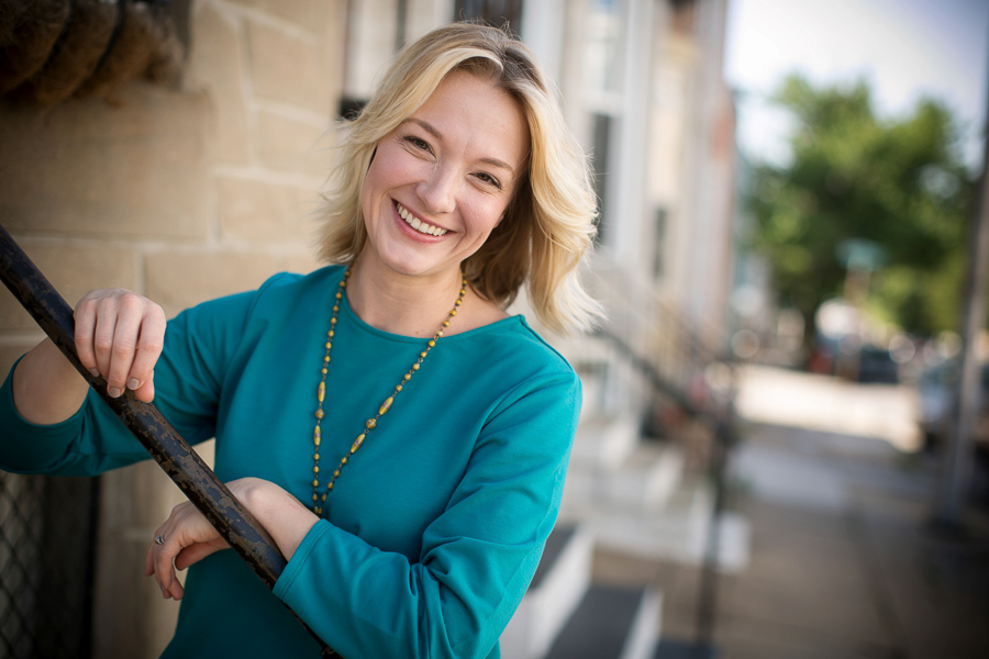 realtor headshots of a young woman 